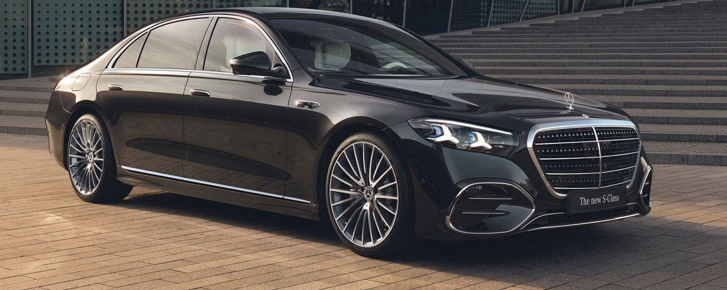 مرسدس‌بنز S-Class جدید؛ تعریف دوباره فناوری در ۱۴۰ سالگی تولد خودرو