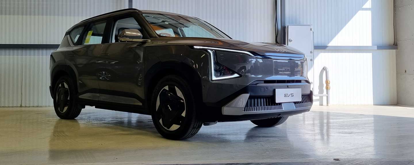 کیا EV5، ورود طوفانی کراس ‌اوور تمام برقی کره‌ای با برد ۷۲۰ کیلومتر به ایران