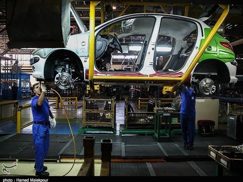 هزینه‌ها می‌دوند و قیمت‌ها می‌ایستند! تناقضی که صنعت خودرو را به بن‌بست می‌برد