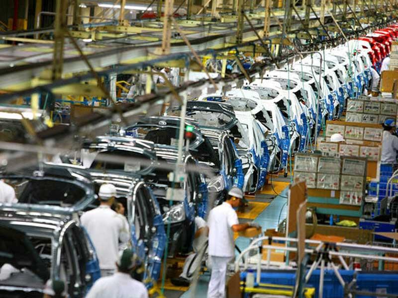 حمایت‌های پساجنگ از صنعت خودرو در دستور کار مجلس و دولت