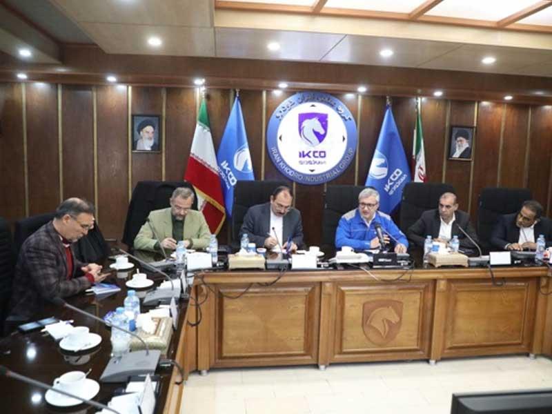 استقبال نمایندگان مجلس از برنامه‌های ایران‌خودرو در توسعه خودروهای هیبریدی