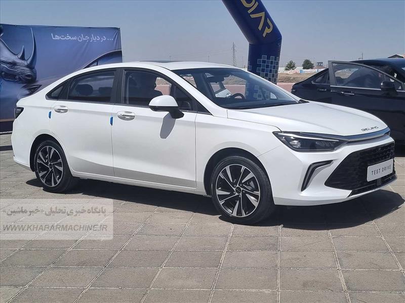 آغاز طرح فروش جدید خودروی سابرینا U5 پلاس (بیجینگ) توسط دیارخودرو