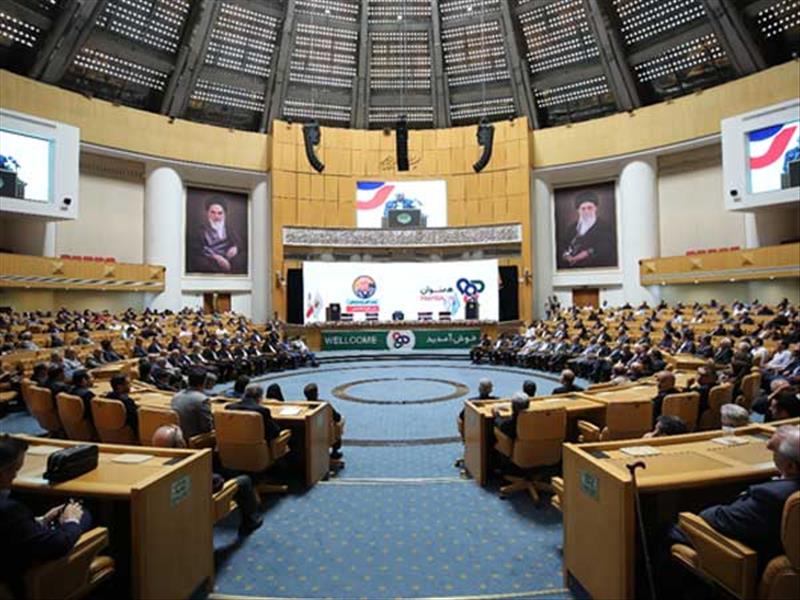 برای رفع مشکلات و چالش های صنعت قطعات خودرو، راهی جز اتحاد و همدلی نداریم