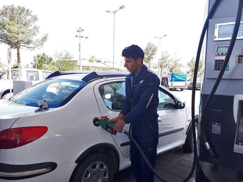 مشکل کمبود بنزین سوپر تا پایان ماه جاری برطرف می شود