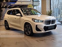 ب ام و iX1 XDrive 30 LWB در ایران رونمایی شد
