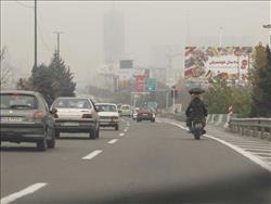 چرا برخی خودروسازان از استانداردهای محیط‌ زیستی عقب ماندند؟