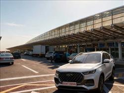 خدمات اجاره ماشین در فرودگاه امام به چه صورت انجام می‌شود؟