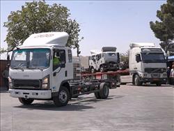 کامیونت‌های AMG تحویل آب معدنی واتا شد
